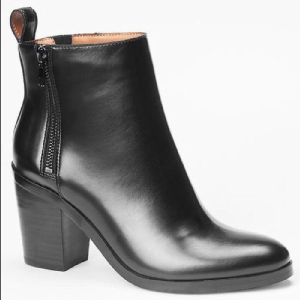 Black Zip Heeled Booties